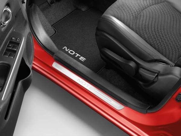 Sports Pack 1 Force Red Nissan Note E12